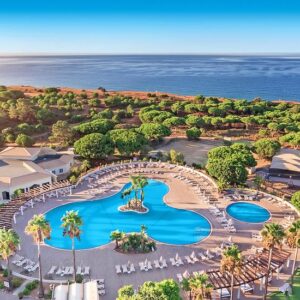 8 daagse vliegvakantie naar Adriana Beach Club Resort in olhos d agua