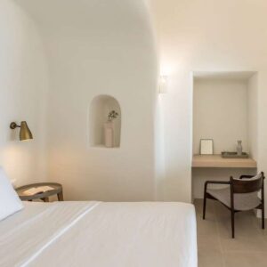 Oia Castle Luxury Suites
