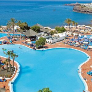 8 daagse vliegvakantie naar Sandos Papagayo Beach Resort in playa blanca