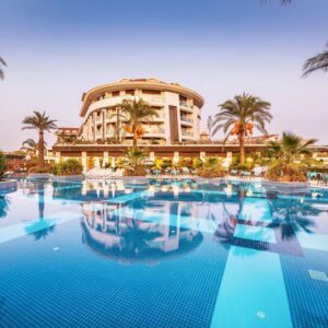 8 daagse vliegvakantie naar Sunis Evren Beach Resort en Spa in side