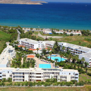 Tigaki Beach Hotel