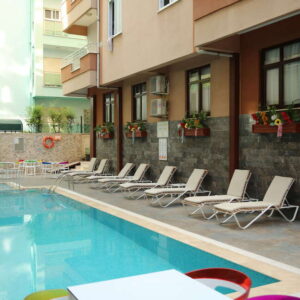 Aparthotel Saray