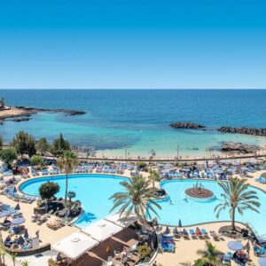 8 daagse vliegvakantie naar Grand Teguise Playa in costa teguise