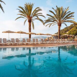 8 daagse vliegvakantie naar Grupotel Imperio Playa in cala de san vicente