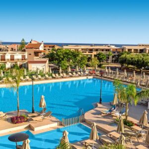 8 daagse vliegvakantie naar Porto Platanias Village Resort in platanias chania