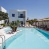 Golden Bay Hotel en Bungalows